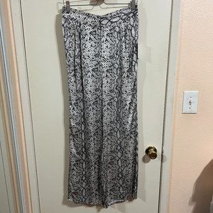 NWT Good American Purely Python Wide Leg Pants Size 3 US Size Large Satin Casual